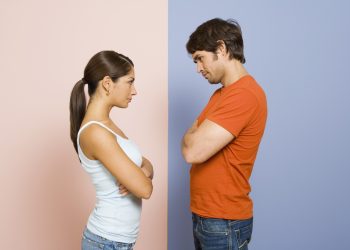 Generación Z: hombres y mujeres cada vez más alejados en ideas y relaciones