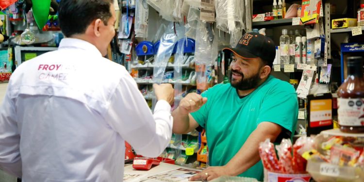 Froylán Gámez propone llevar las demandas ciudadanas a acciones concretas en Sonora