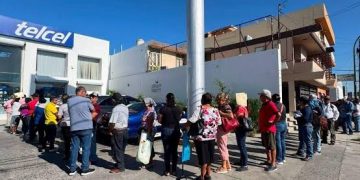 Hasta tres horas para registrar líneas telefónicas