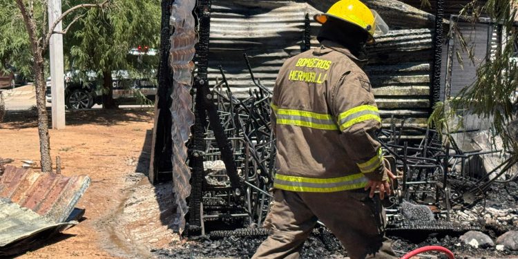 Incendio destruye iglesia y centro de catecismo en Hermosillo