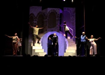 De Shakespeare a TikTok: una obra sonorense llega a 100 funciones