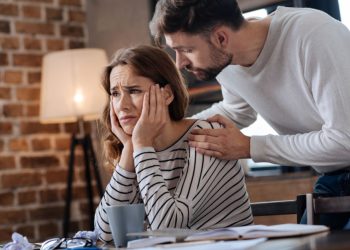 No eres “tóxica” ni “controladora”: la ansiedad también puede influir en la forma de relacionarnos