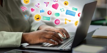 Likes no pagan la nómina: emprendedores deben convertir redes sociales en ventas
