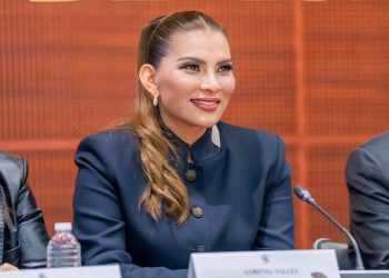 Destaca Lorenia Valles aportación económica del trabajo de cuidados