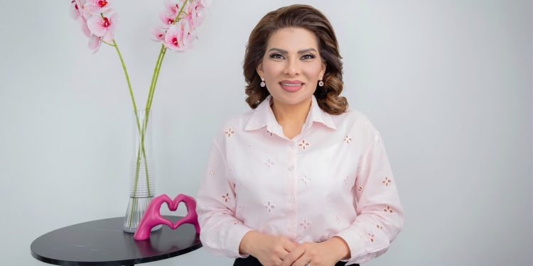 Lorenia Valles pide reforzar la prevención y detección temprana del cáncer de mama